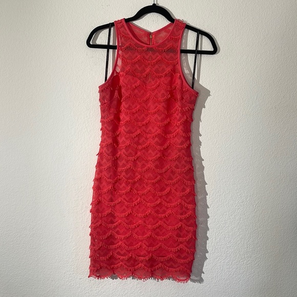 Guess Coral Scalloped Dress
Style #W42GDFMP450 - Picture 1 of 6